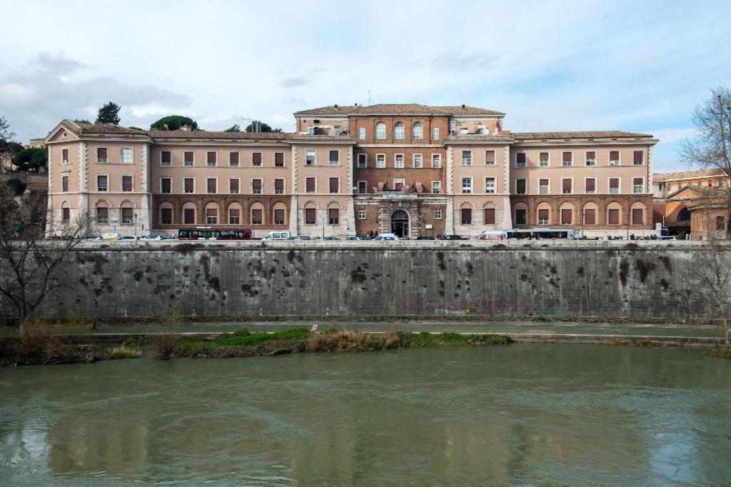 Maison Barchetta In Via Giulia - Piazza Navona Рим Екстериор снимка