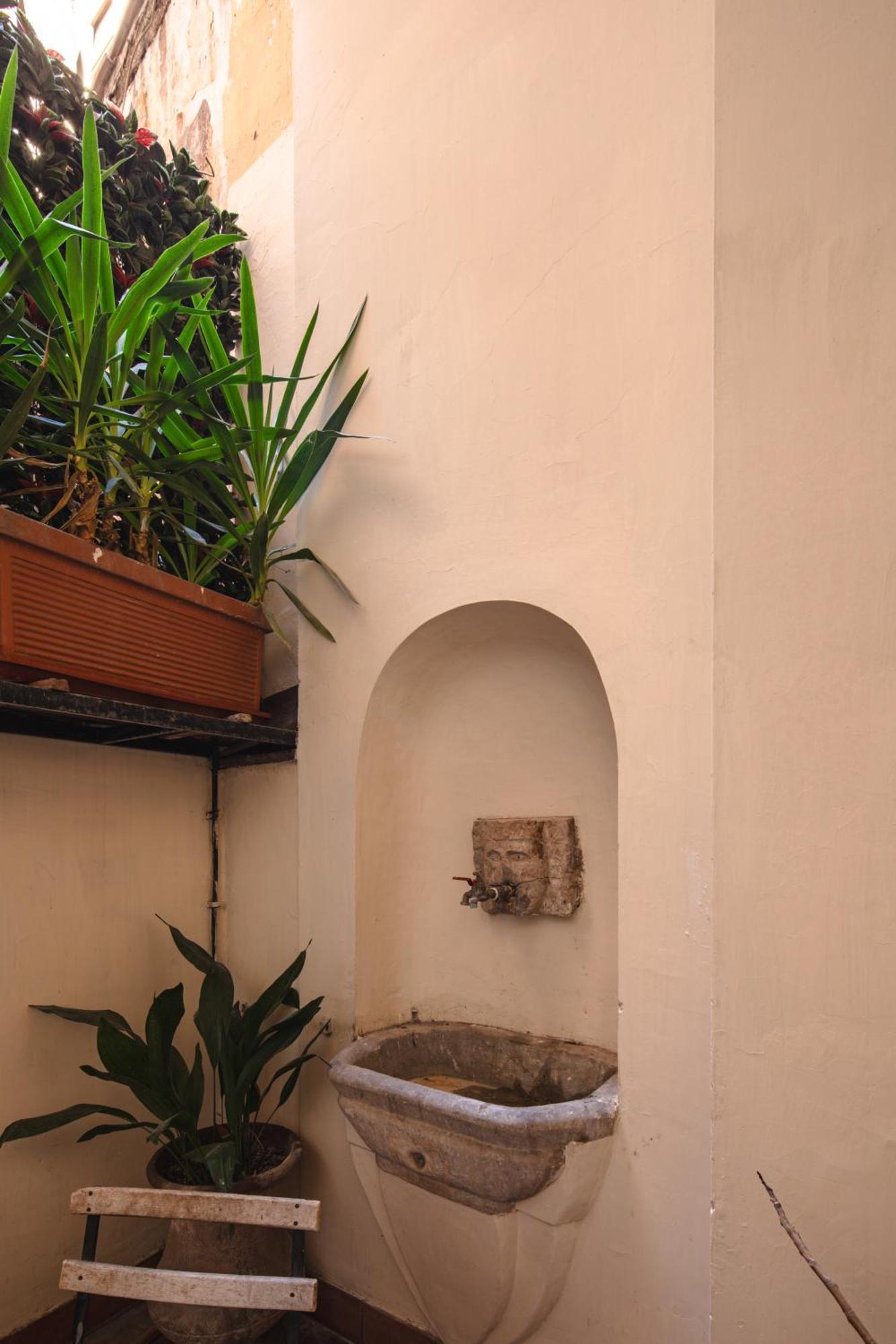 Maison Barchetta In Via Giulia - Piazza Navona Рим Екстериор снимка