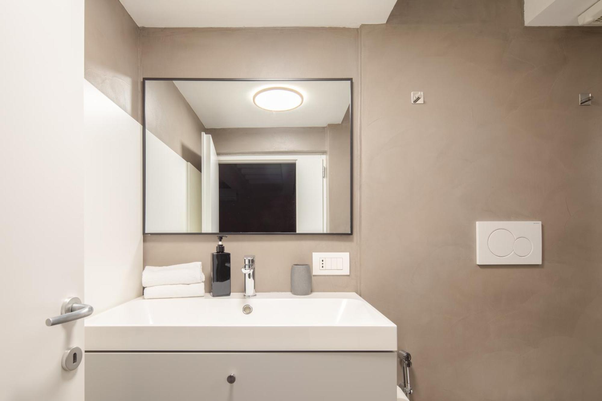 Maison Barchetta In Via Giulia - Piazza Navona Рим Екстериор снимка